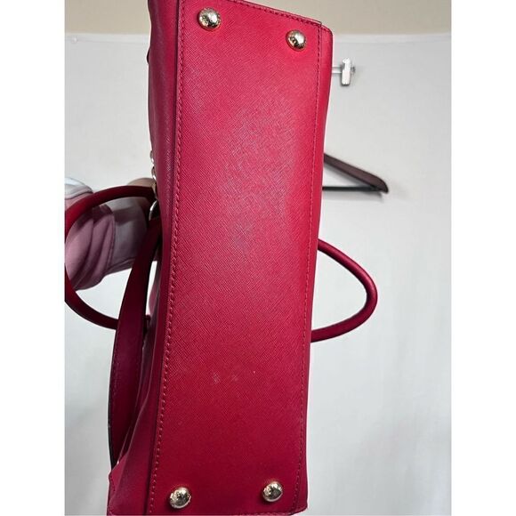 Michael Kors lipstick red and gold oversized purse - Picture 6 of 10